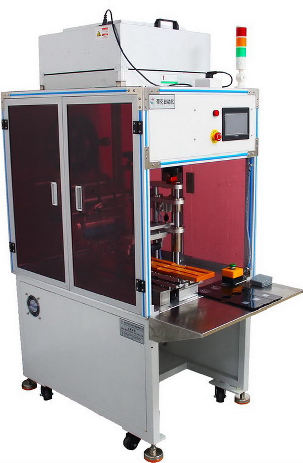 全自動貼膜機(jī)的優(yōu)勢介紹
